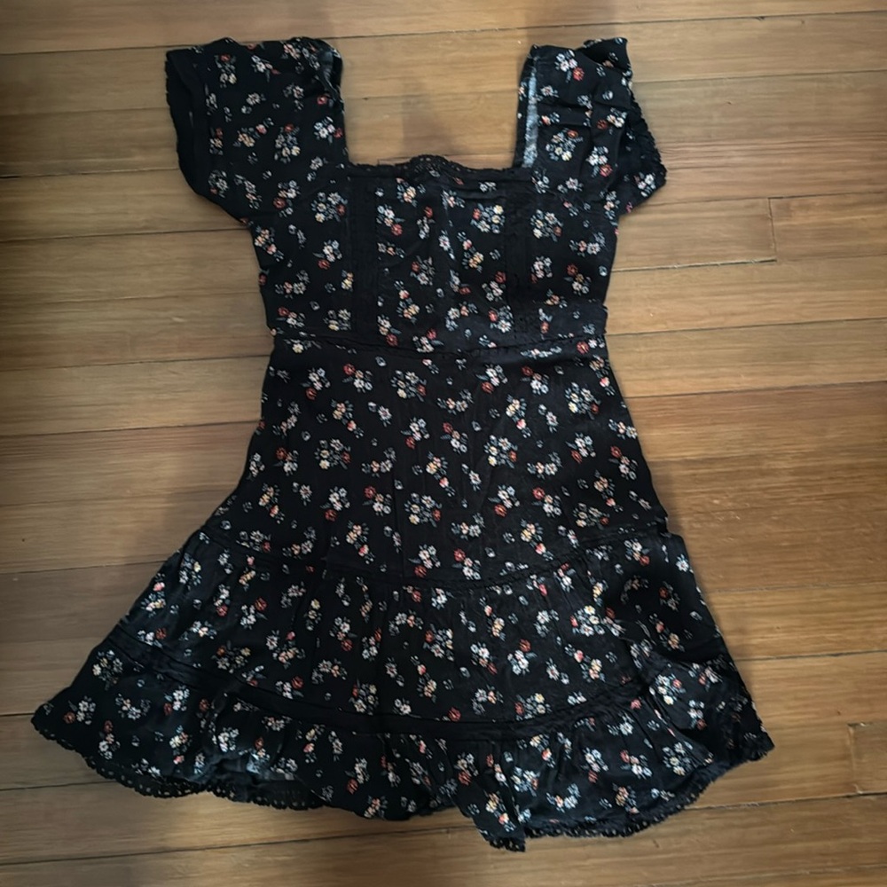 Mini black flower dress
